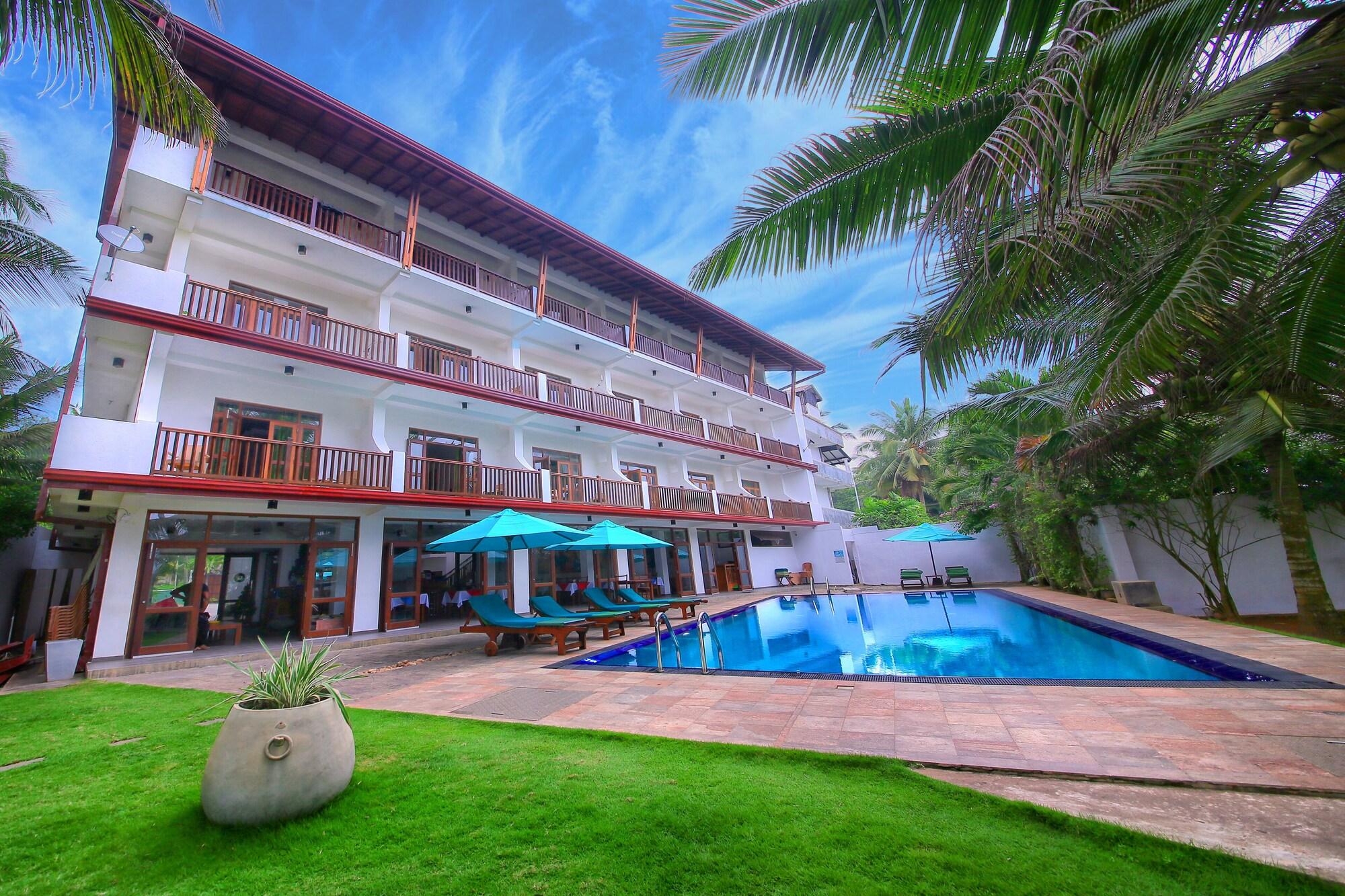 Rockside Beach Resort Bentota Extérieur photo