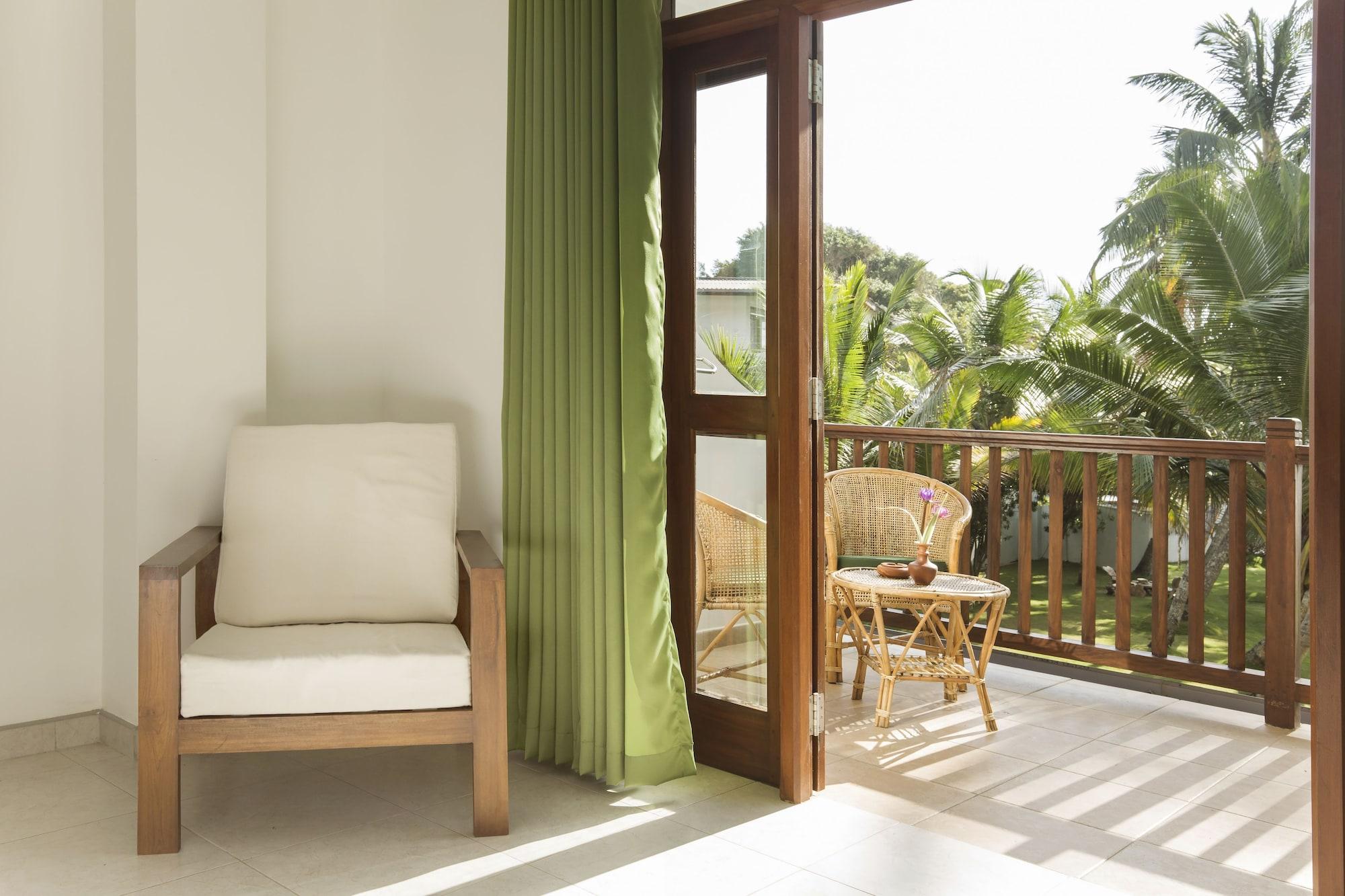 Rockside Beach Resort Bentota Extérieur photo