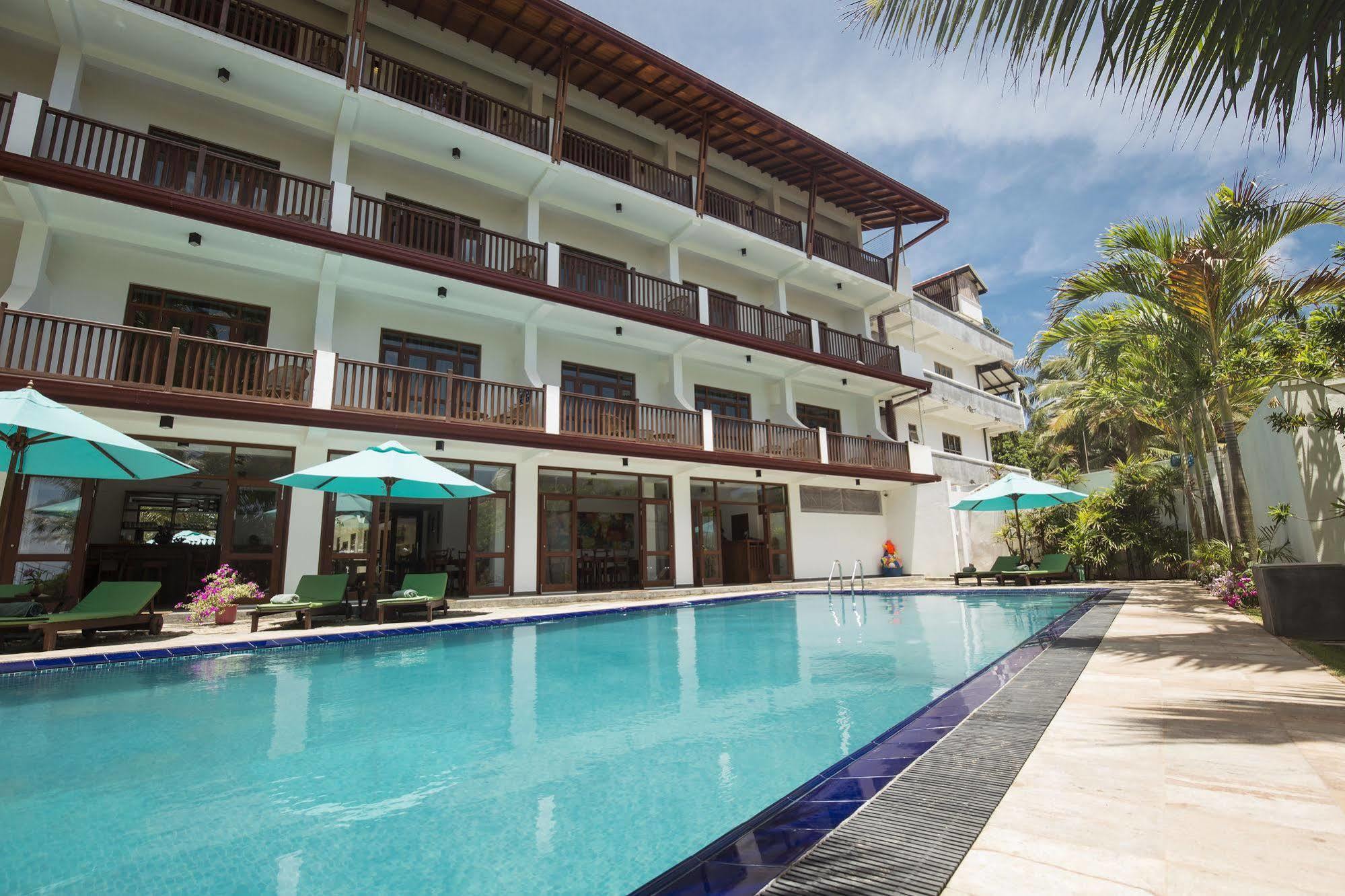 Rockside Beach Resort Bentota Extérieur photo